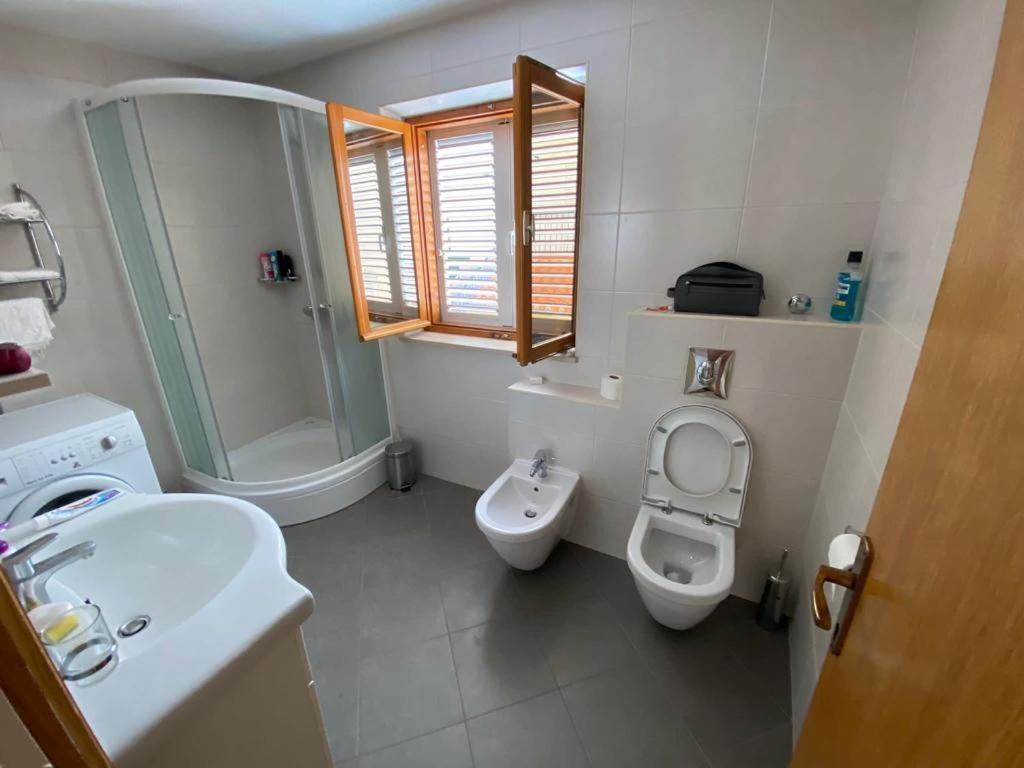 Altea Holidey Home With Jacuzzi And Free Parking Makarska Exterior foto